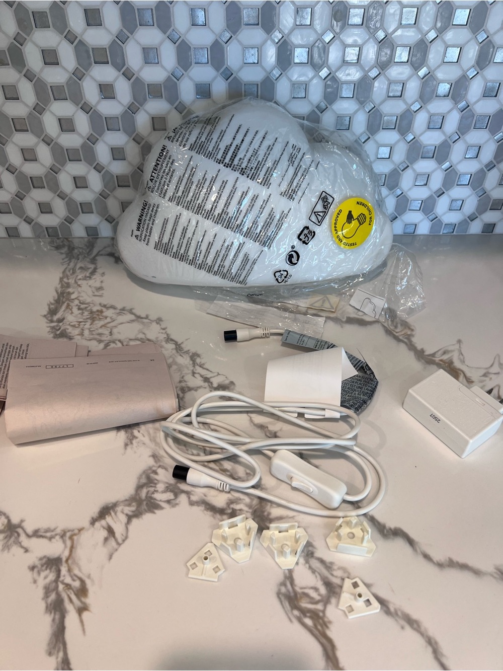 IKEA UPPLYST CLOUD WHITE LED WALL LAMP HOME DECOR KIDS ROOM